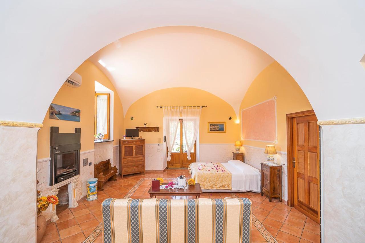 Montagnella Relax Bed & Breakfast Maiori Exterior photo