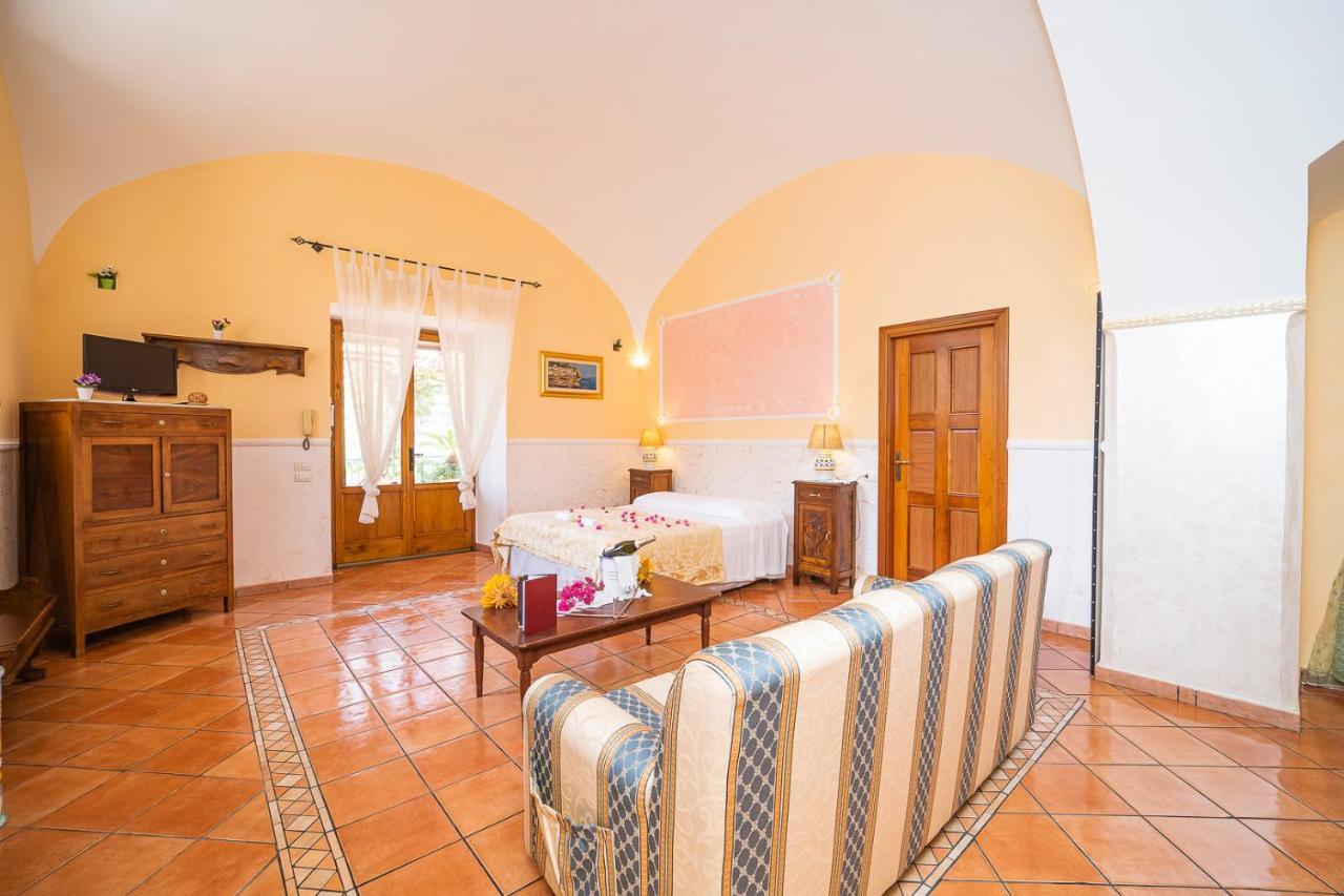 Montagnella Relax Bed & Breakfast Maiori Exterior photo