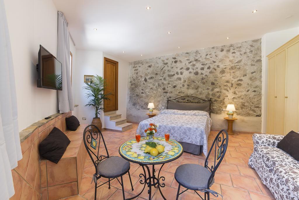 Montagnella Relax Bed & Breakfast Maiori Exterior photo