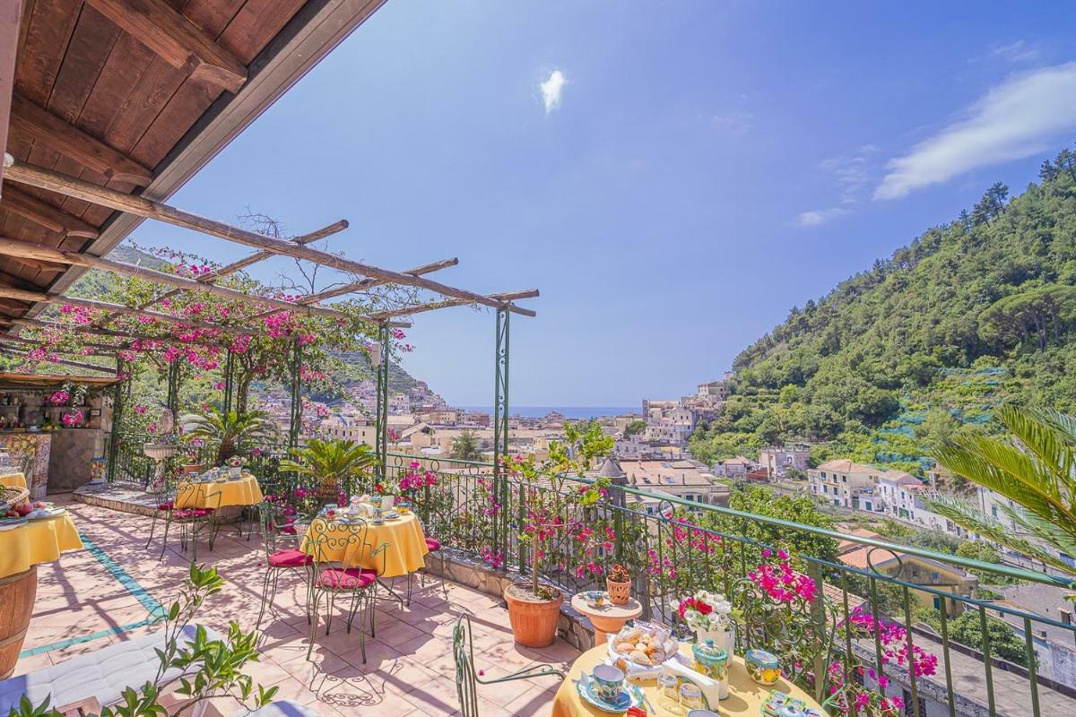 Montagnella Relax Bed & Breakfast Maiori Exterior photo