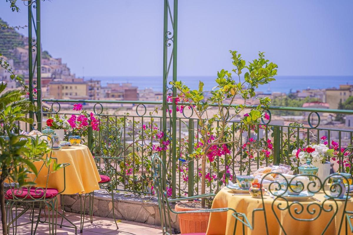 Montagnella Relax Bed & Breakfast Maiori Exterior photo