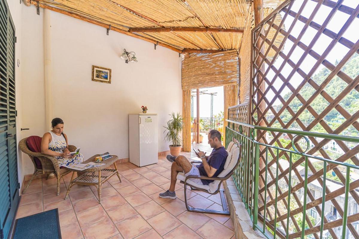 Montagnella Relax Bed & Breakfast Maiori Exterior photo